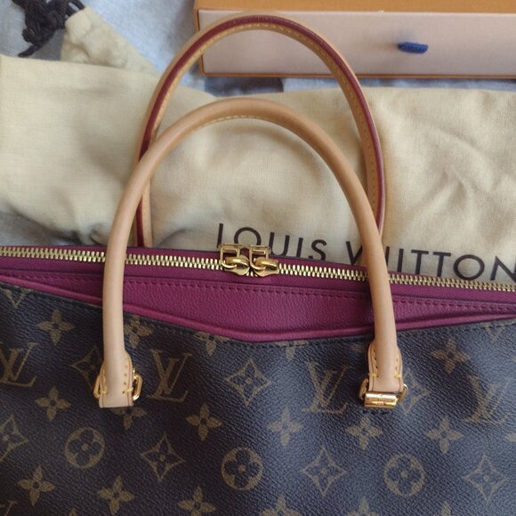ππ Stunning Louis Vuitton Pallas Pristine ππ - Picture 13 of 16
